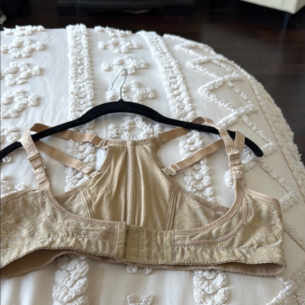Elegant Tan Lace Bra